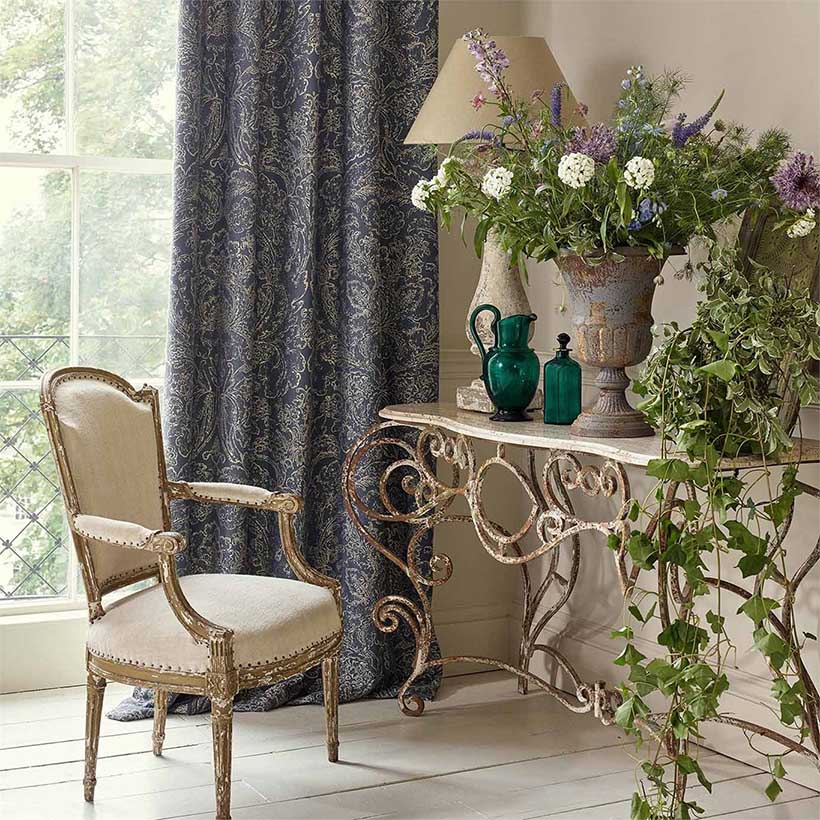 COURTNEY DAMASK