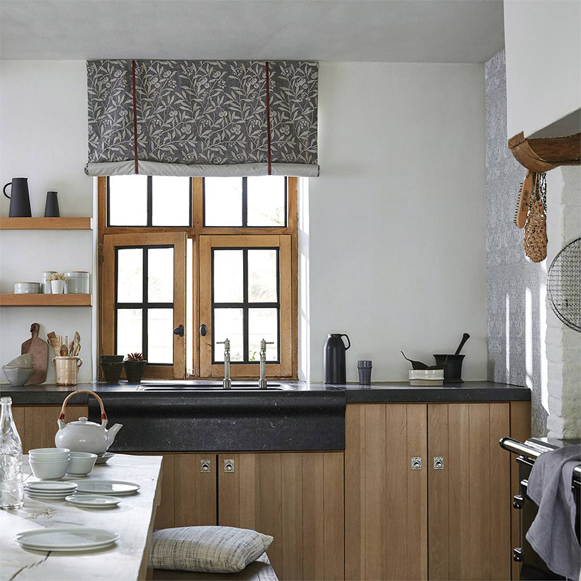 PURE ARBUTUS EMBROIDERY