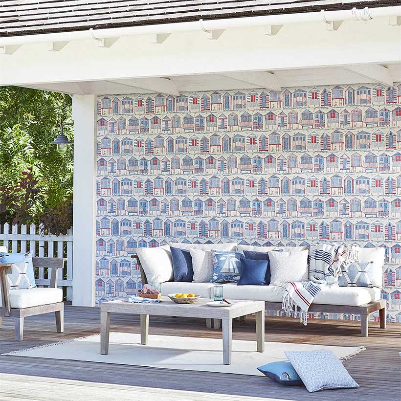 BEACH HUTS