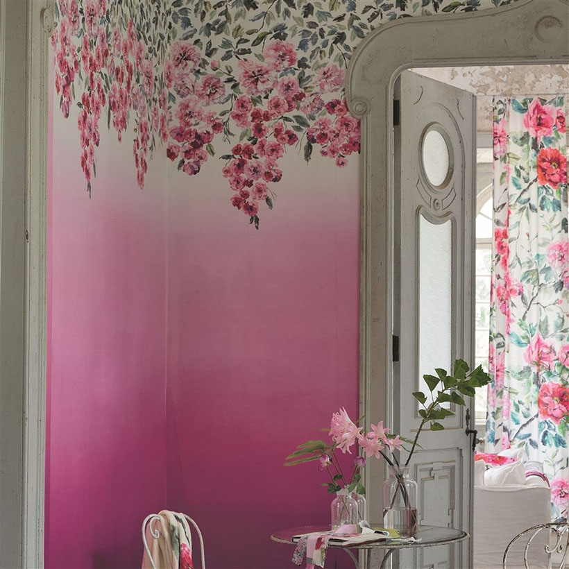 TRAILING ROSE