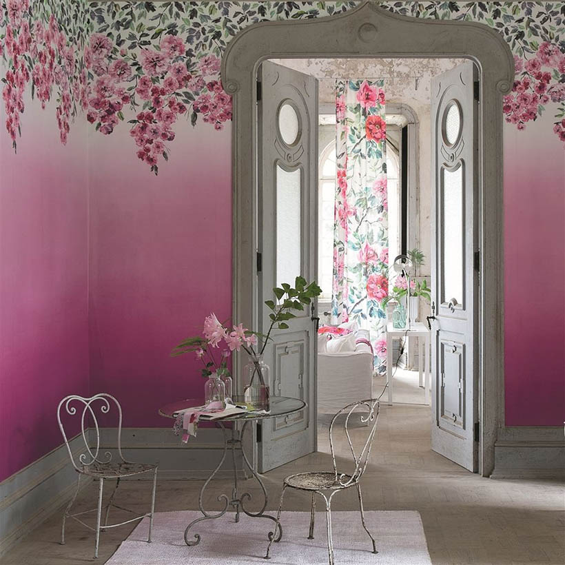 TRAILING ROSE