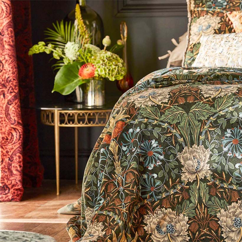 HONEYSUCKLE AND TULIP VELVET