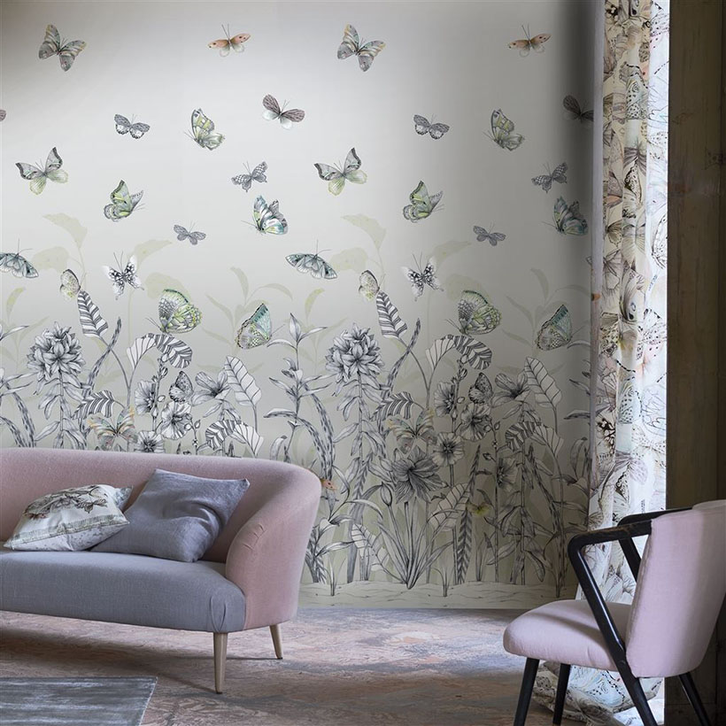 PAPILLONS