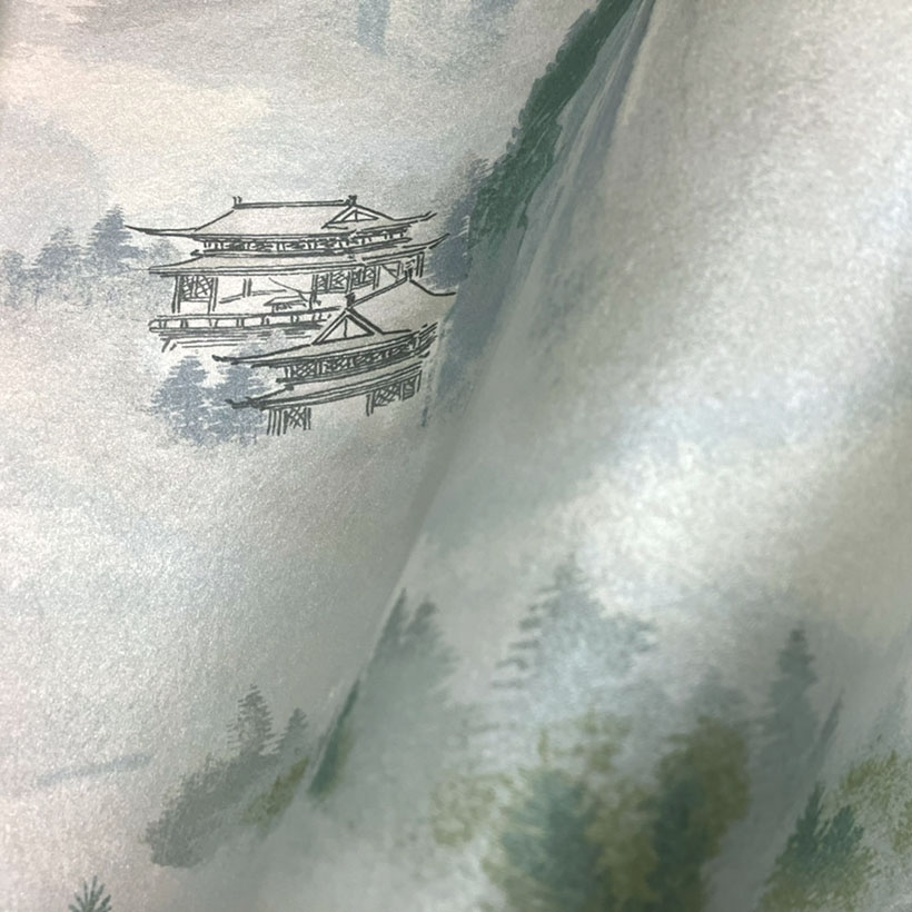 FLOATING MOUNTAINS (ON UNIQUE GROUND)