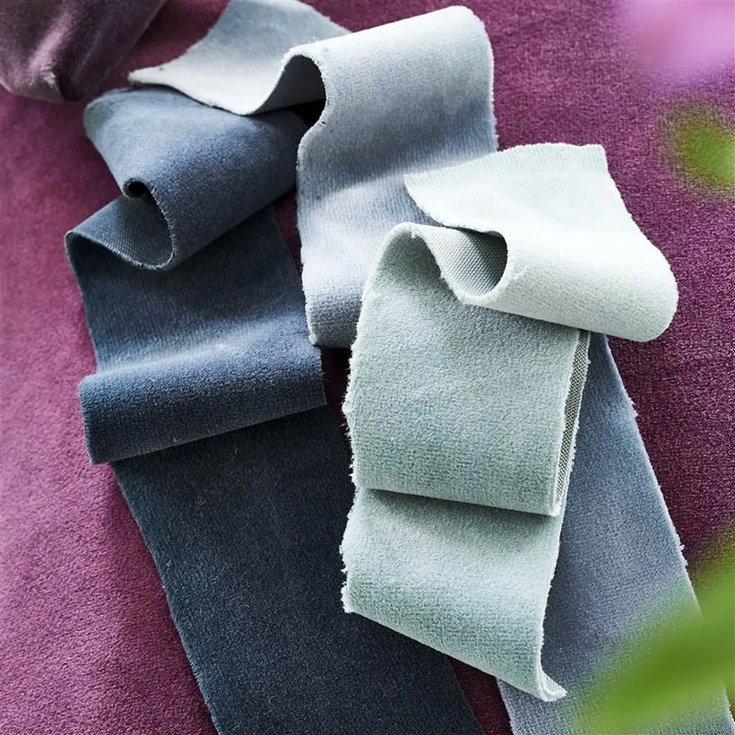 VELLUTO STRETTO  |  VELLUTO